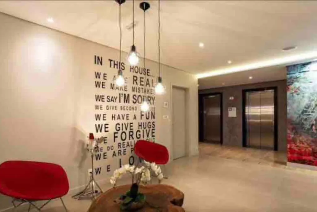 Studio Maravilhoso Ao Lado Do Metro Sao Paulo Apartment